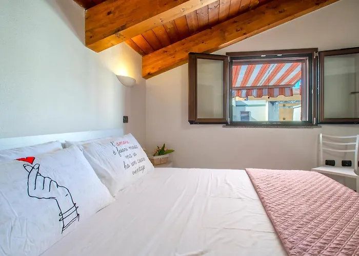 Apartamento Perla Marina, Attico A 200 Metri Dal Mare