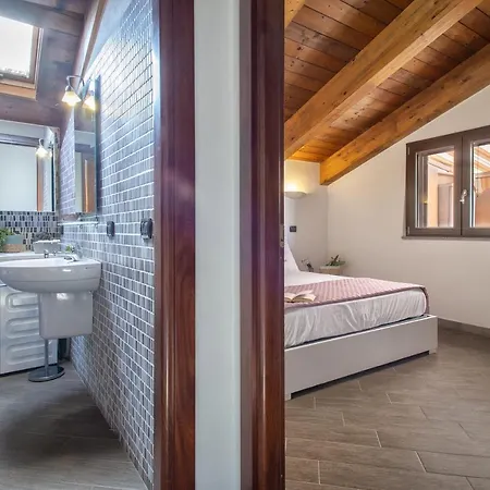 Perla Marina, Attico A 200 Metri Dal Mare 알게로